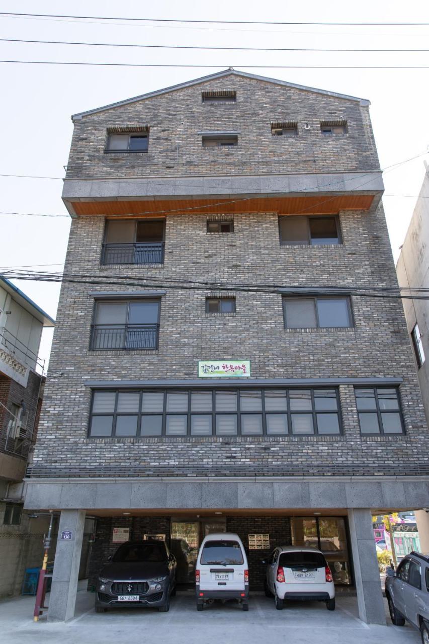 جيونجو Views Over Hanok Villiage المظهر الخارجي الصورة