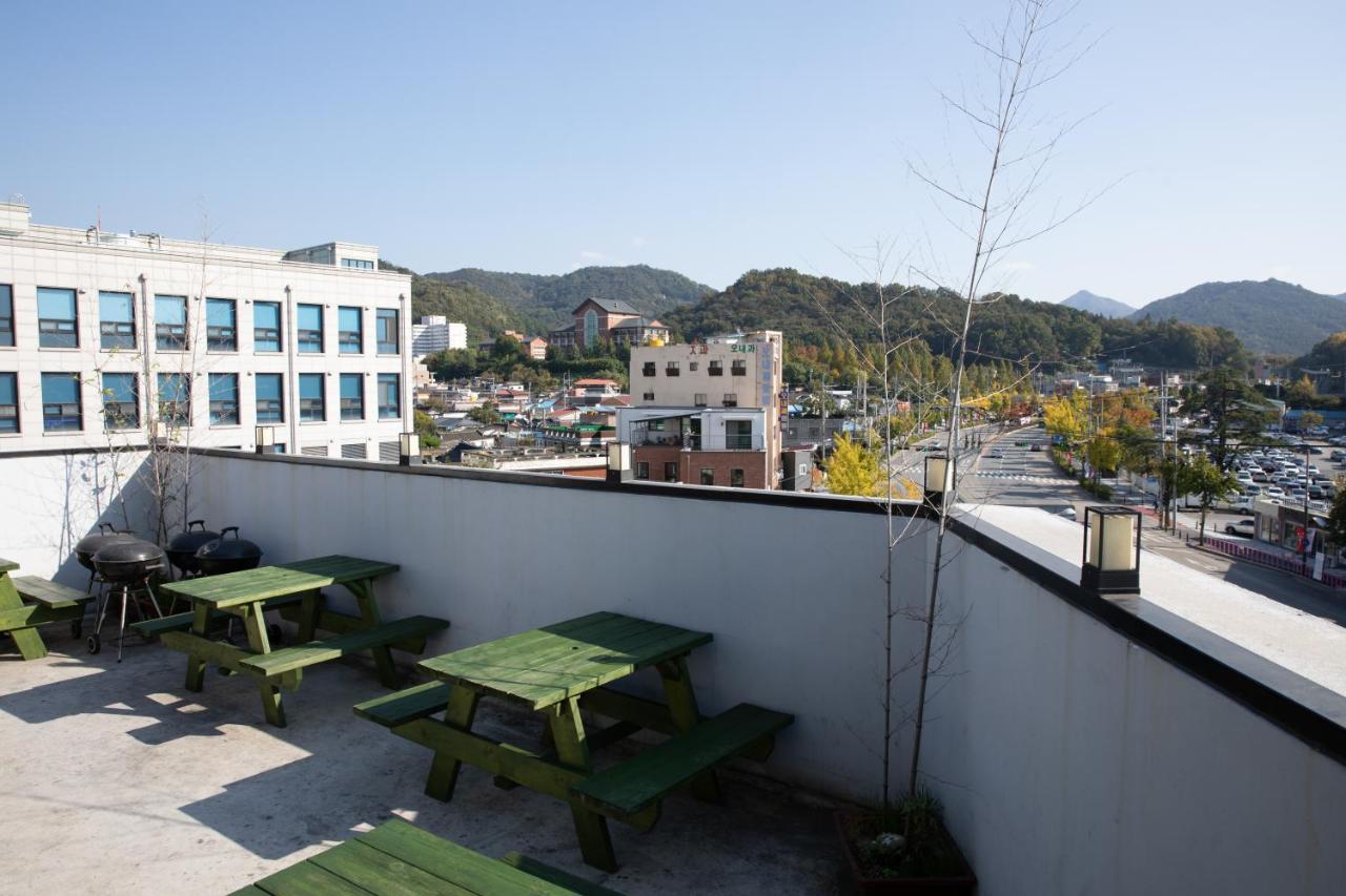 جيونجو Views Over Hanok Villiage المظهر الخارجي الصورة